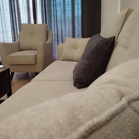 アパート Cevahir Sky Happy スコピエ